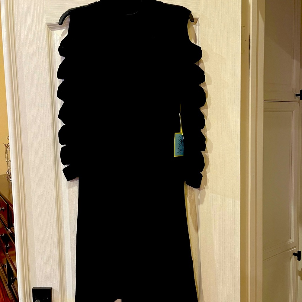 Black Cece knit long sleeve dress-NWT